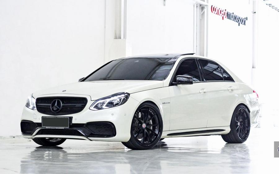Mercedes-AMG E63 by Concept Motorsport on HRE Wheels (S204) '2017